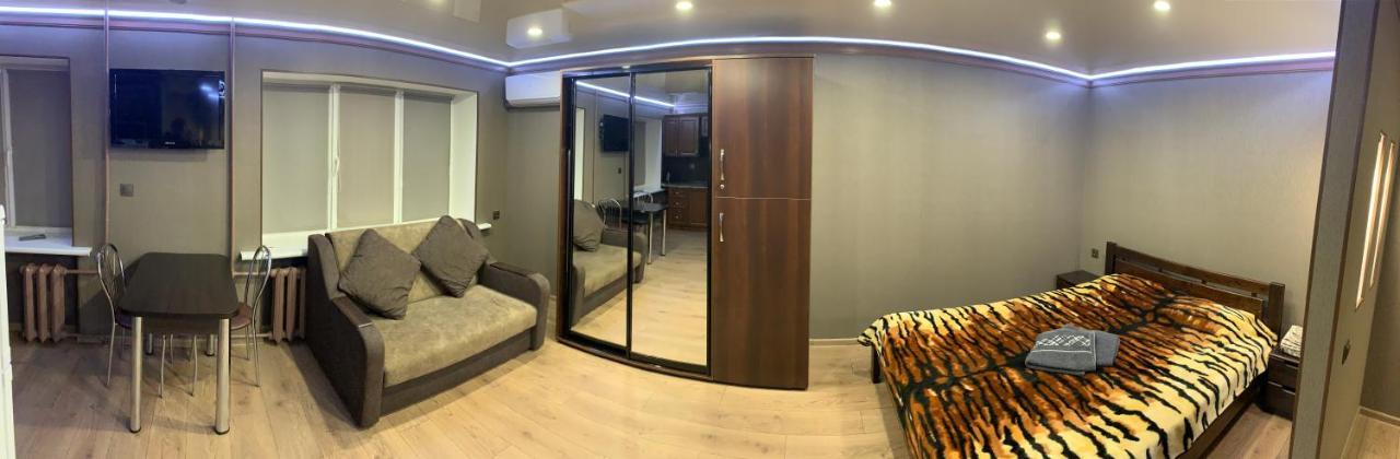 Loft-Студио В Самом Центре Николаева Apartment Exterior photo